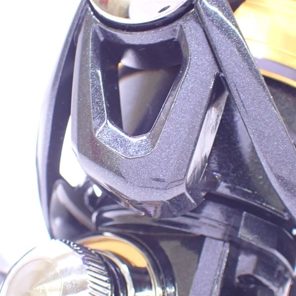 １８レガリスＬＴ２５００Ｄ